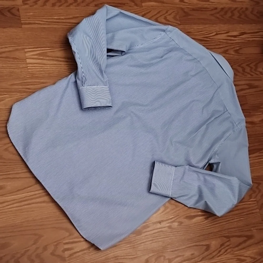 J.crew Thompson Thirtings size lg wrinkle free shirt‎